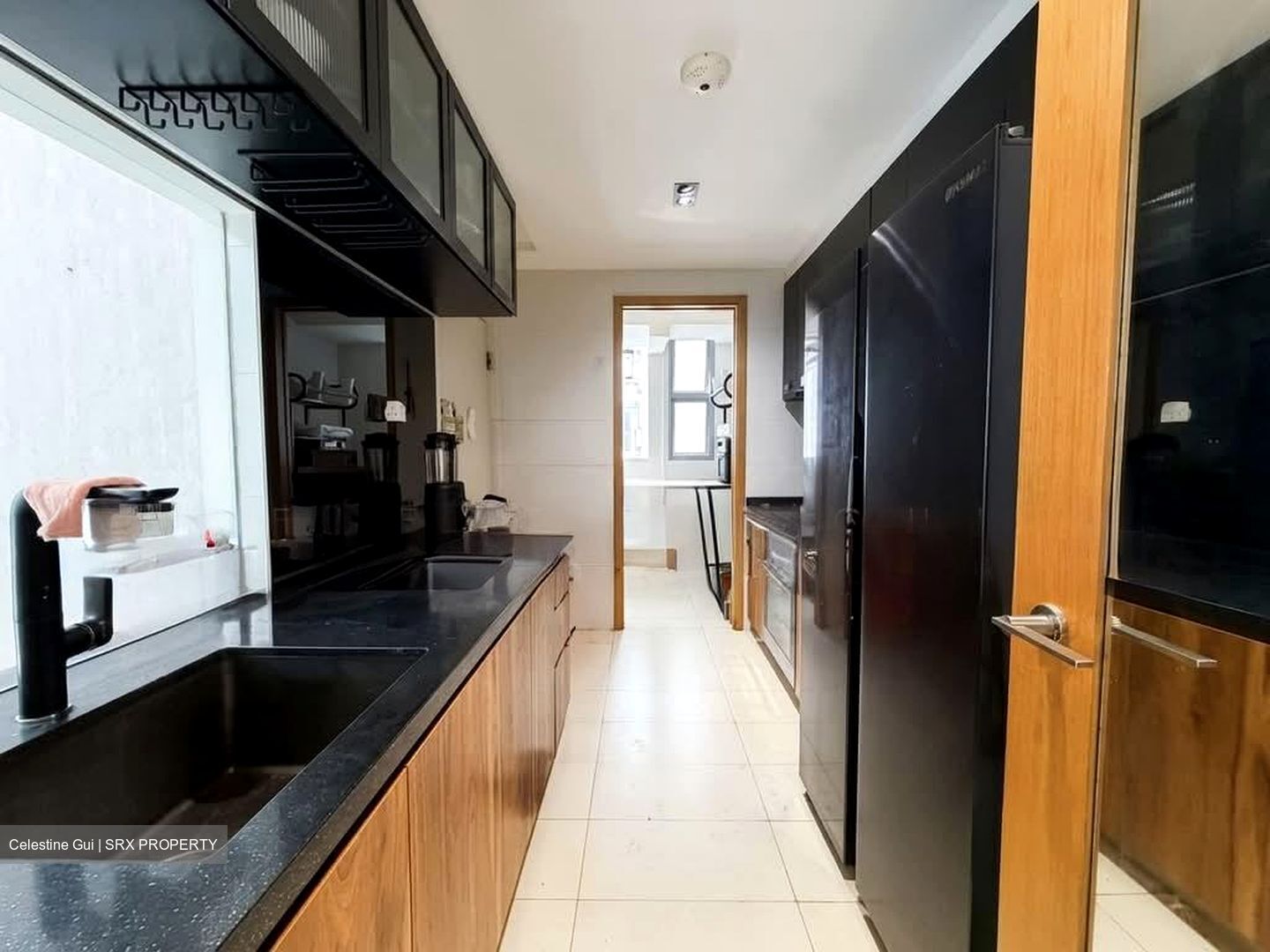 Prive (D19), Condominium #579272831